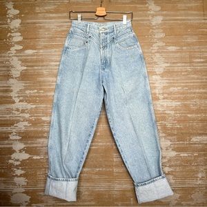 Rockies High Rise Light Wash Straight Leg